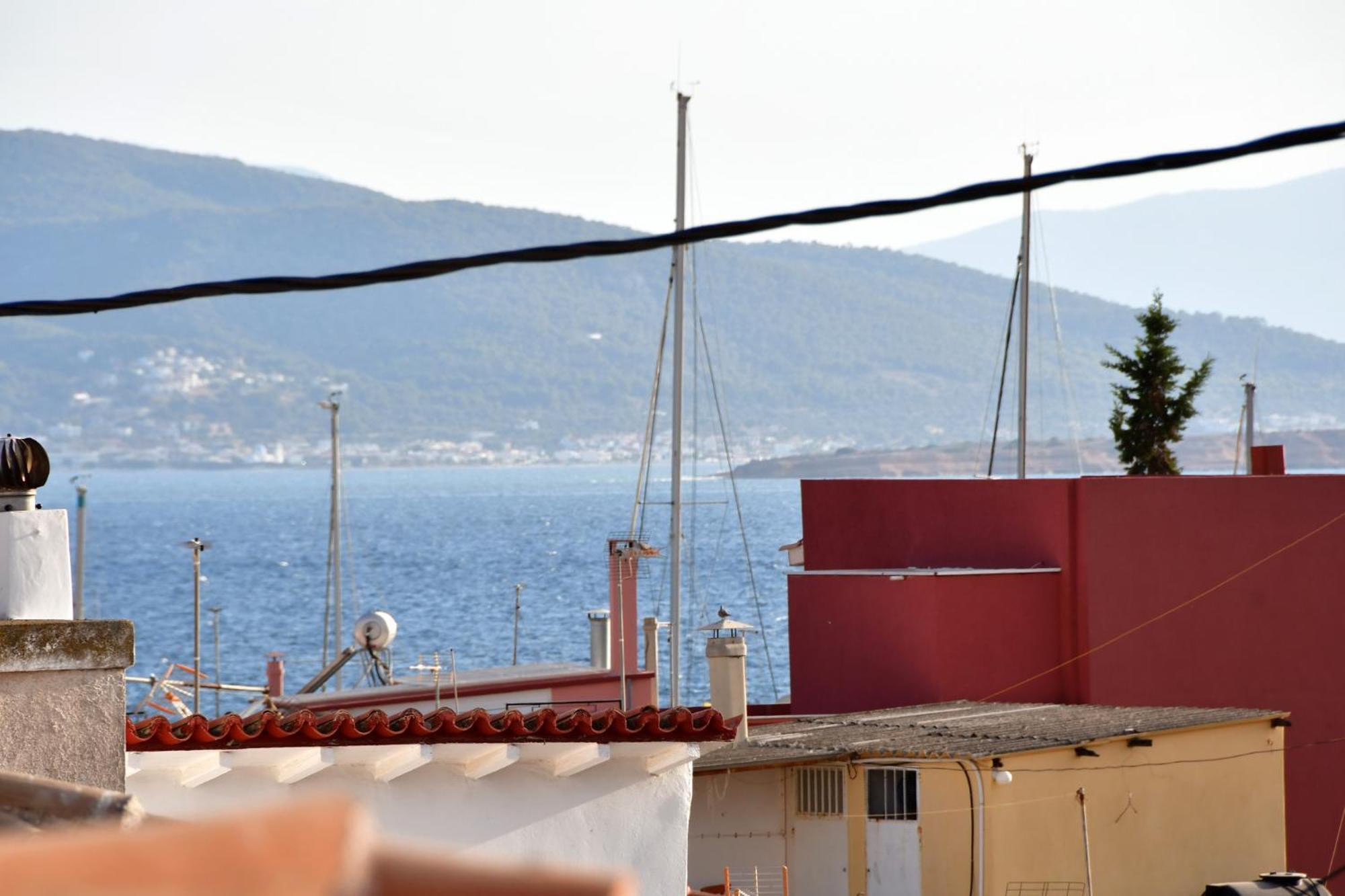 Ferienwohnung Αρχοντικό Σπίτι Στην Αίγινα Exterior foto